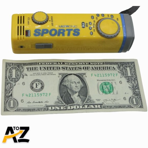 Rare Ultronic Sleepless in Seattle Pocket Sports Radio Tom Hanks Meg Ryan AM FM - Picture 3 of 8